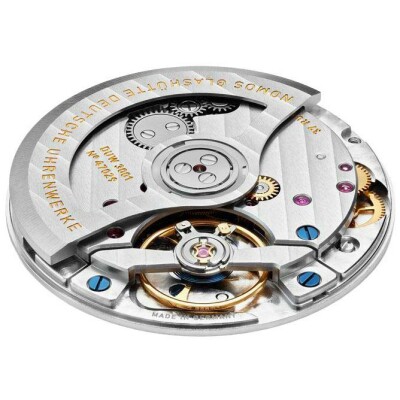 Montre NOMOS Glashütte Club Sport neomatik 34 rosé