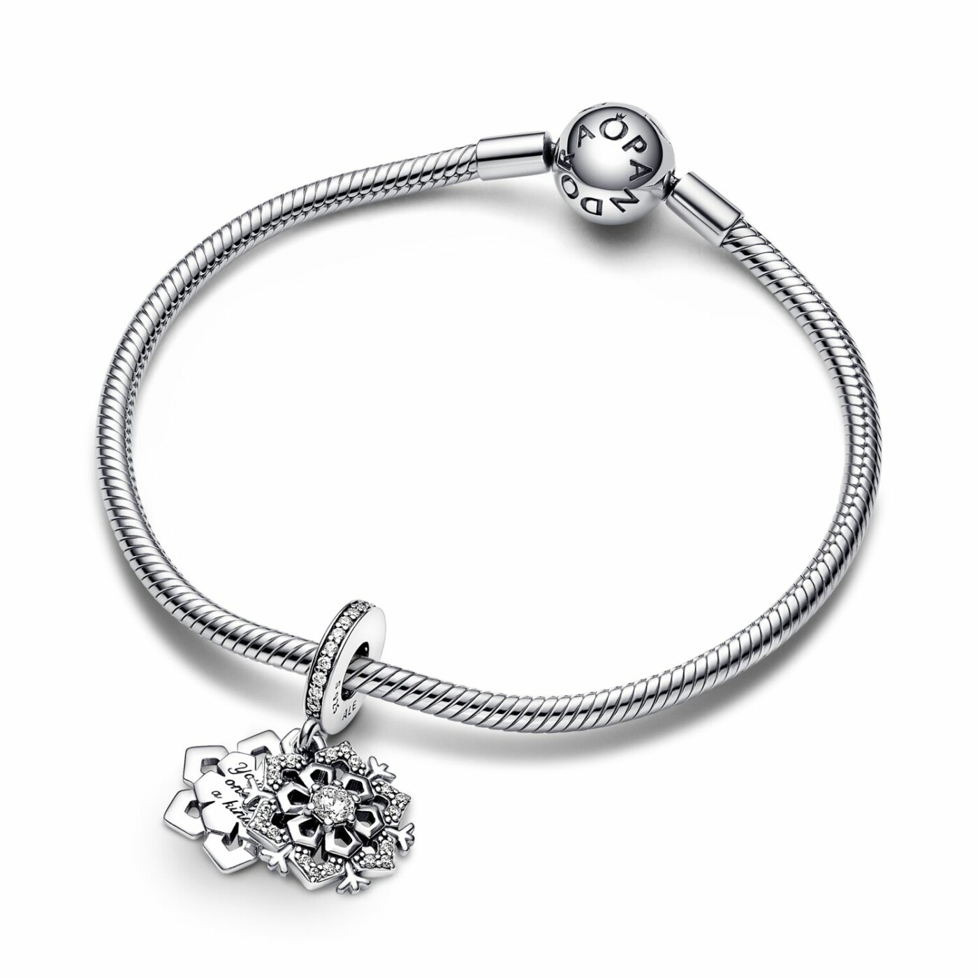 Charm pendant Pandora Moments Double Flocon De Neige Scintillant en argent 