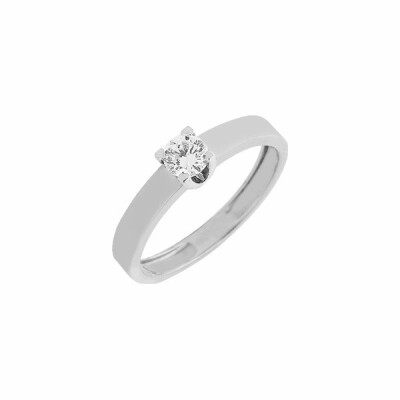 Solitaire en or blanc et diamants de 0.20ct