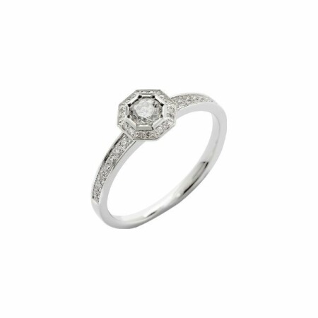 Solitaire octogone en or blanc et diamant de 0.30ct