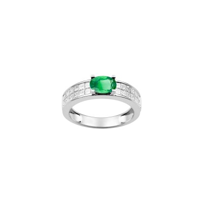 Bague en or blanc, émeraude et diamant