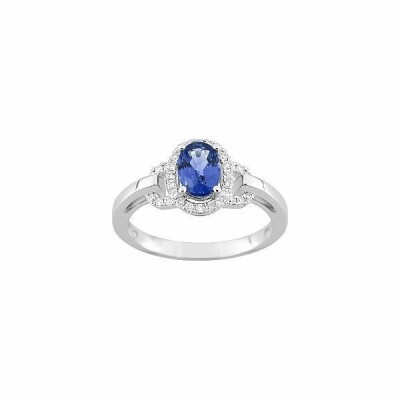 Bague en or blanc, saphir de 1.2ct et diamants de 0.19ct