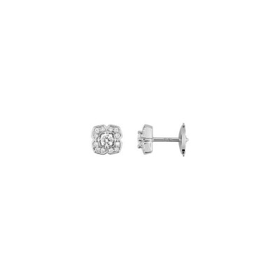 Puces d'oreilles en or blanc et diamants, 0.24ct