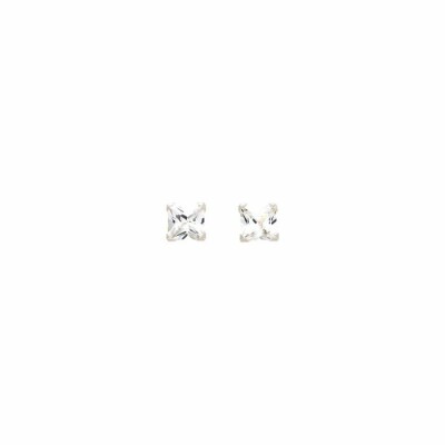 Boucles d'oreilles en or blanc et oxydes de zirconium