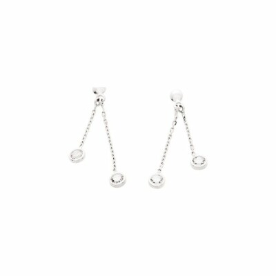 Boucles d'oreillles pendantes en or blanc et oxyde de zirconium