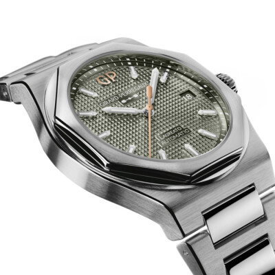 Montre Girard-Perregaux Laureato 38mm Sage Green