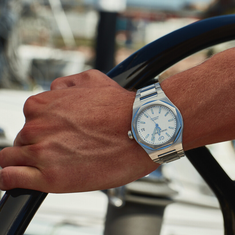 Girard-Perregaux Laureato 42mm watch