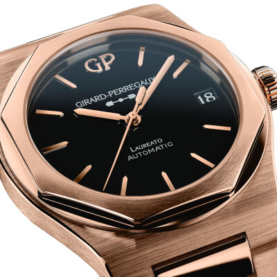 Girard-Perregaux Laureato 42mm watch