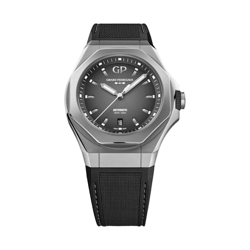 Girard-Perregaux Laureato Absolute Ti 230 Limited Edition watch