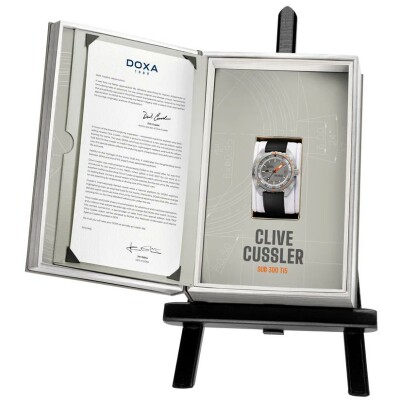 Montre Doxa SUB 300 Ti5 Clive Cussler