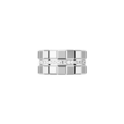 Bague Chopard Ice Cube en or blanc et diamants semi-sertis, taille 54