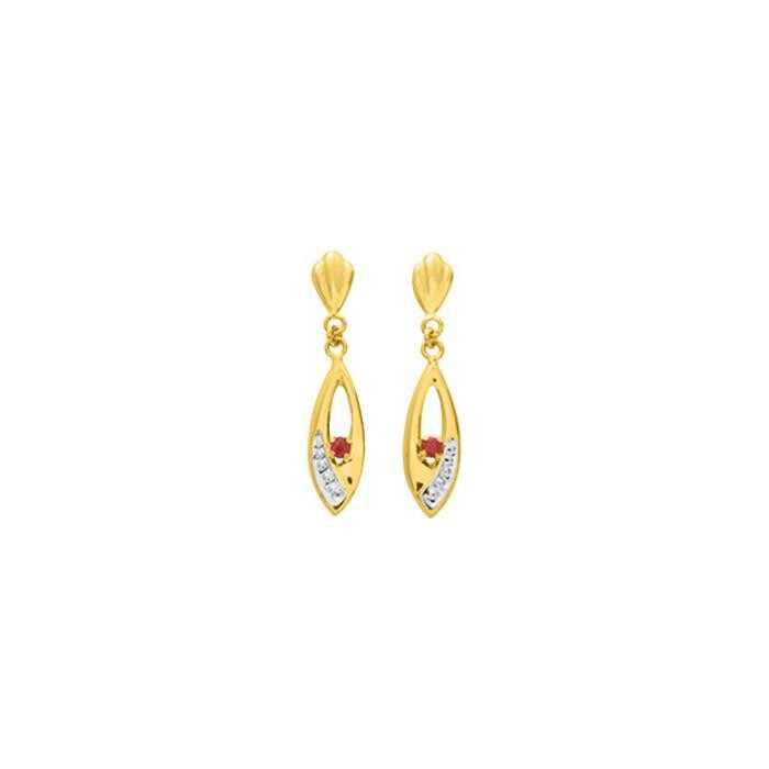 Boucles d'oreilles pendantes en or jaune et rubis