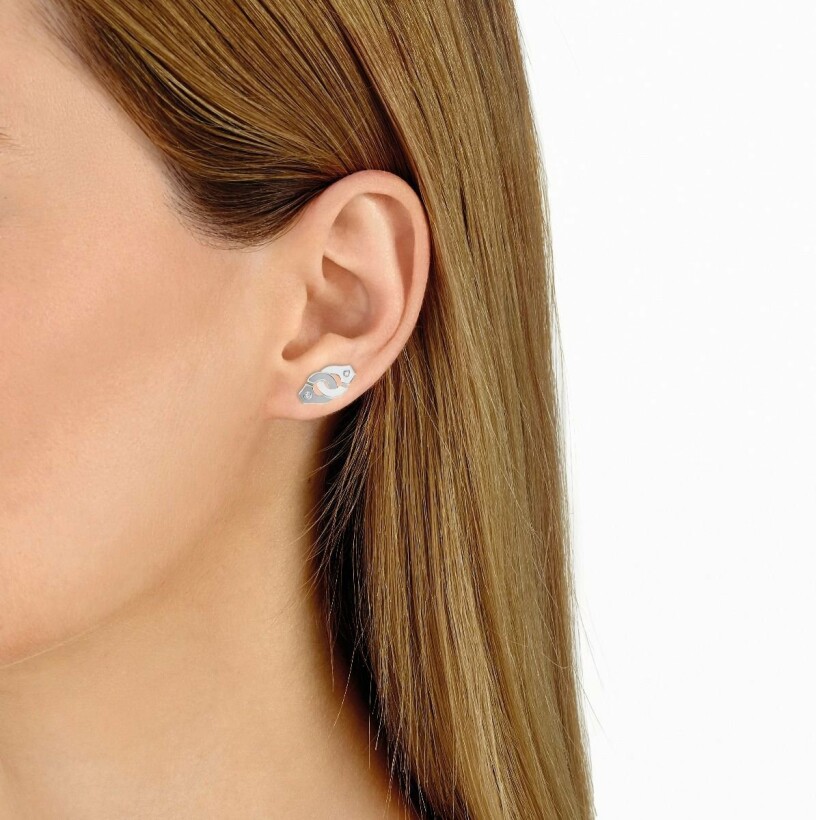 Menottes dinh van R8 single earring, white gold, diamonds