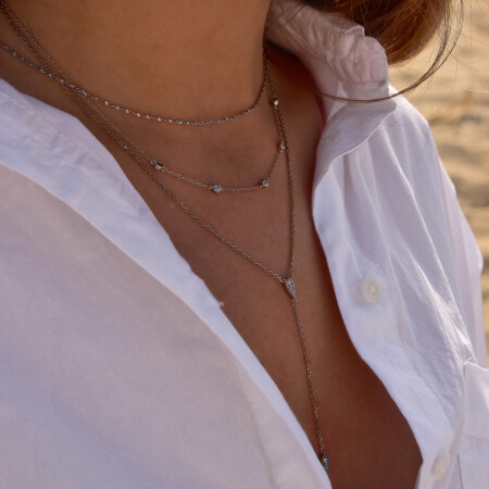 Le collier argent Leila