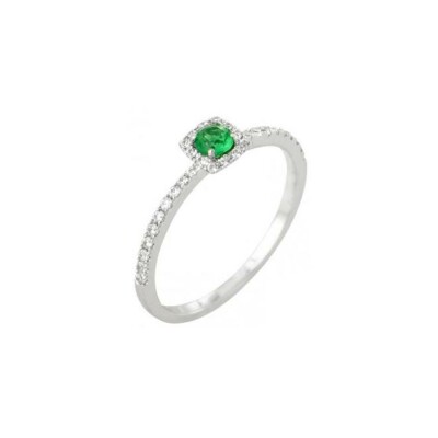Bague en or blanc, diamants et émeraude
