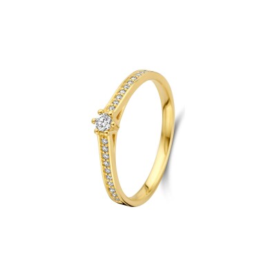 Solitaire en or jaune et diamants
