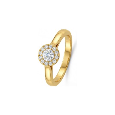 Bague entourage en or jaune et diamants