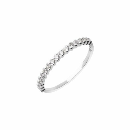 Alliances demi tour en or blanc et diamants de 0.25ct