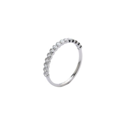 Alliance demi-tour en or blanc et diamants de 0.39ct