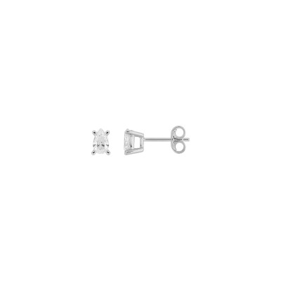 Clous d'oreilles en or blanc