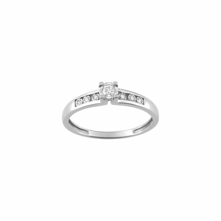 Solitaire accompagné en or blanc et diamants de 0.07ct