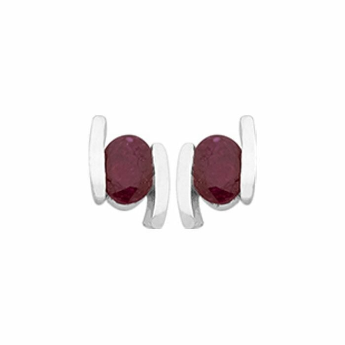 Boucles d'oreilles en or blanc et rubis