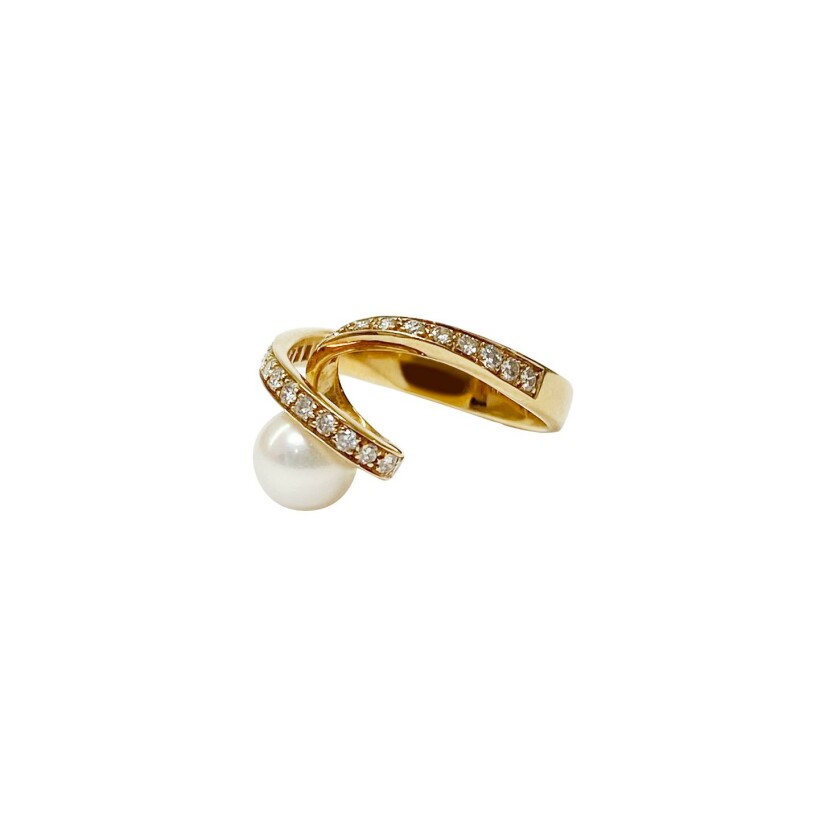 Bague Isabelle Barrier en or jaune, diamants et perle de 0.37ct, taille 52