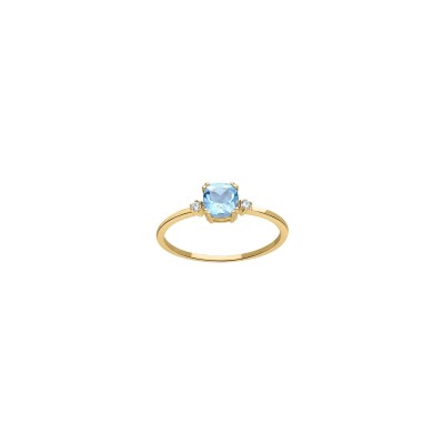 Bague en or jaune, topaze bleu London et oxyde de zirconium