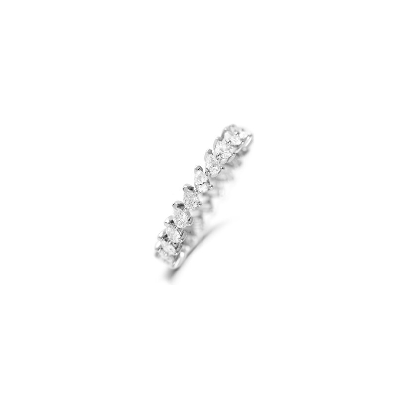 Maria Battaglia Fiama Poire wedding ring, white gold and diamonds