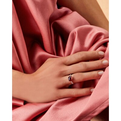 Bague Nanis Dancing Tourmalines en or jaune, diamants et tourmaline