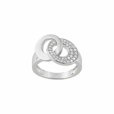 Bague en argent et oxyde de zirconium