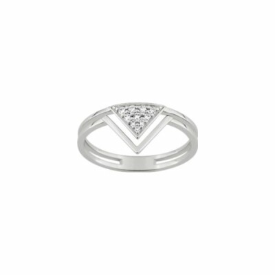 Bague en argent et oxyde de zirconium