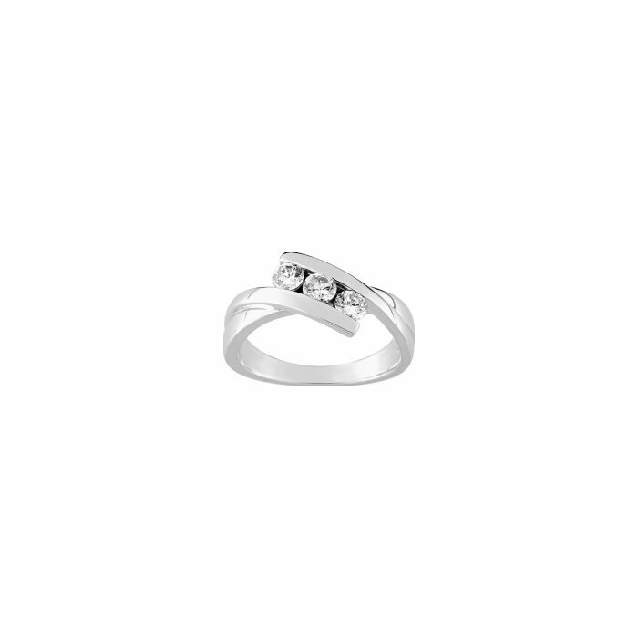 Bague en argent rhodié et oxydes de zirconium