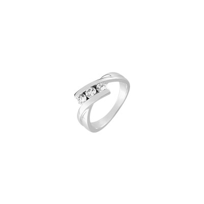 Bague en argent rhodié et oxydes de zirconium