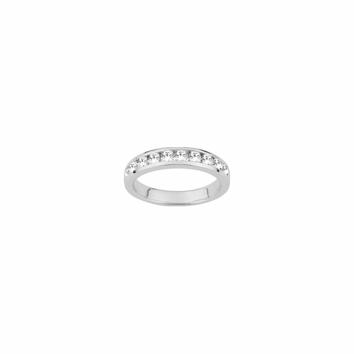 Bague en argent rhodié et oxydes de zirconium