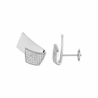 Boucles d'oreilles Guy Laroche en argent et oxydes de zirconium