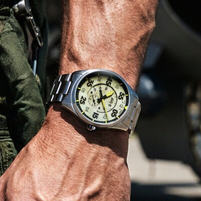 Montre AVI-8 Spitfire AV-4147-33