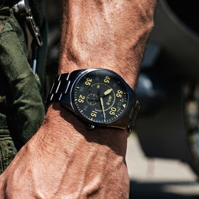 Montre AVI-8 Spitfire Type 300 Automatique AV-4147-44