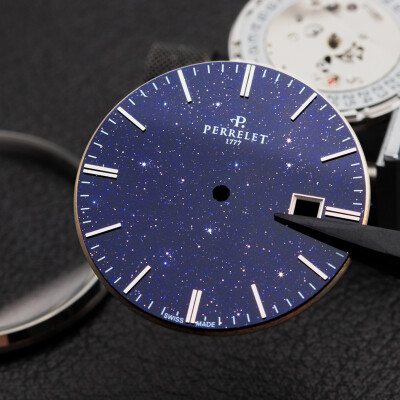Montre Perrelet Weekend A1300/H