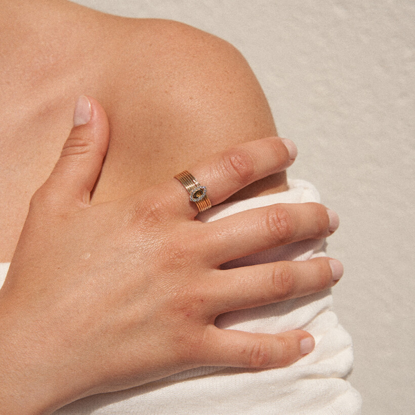 Bague Charlet Iris en or jaune et diamants