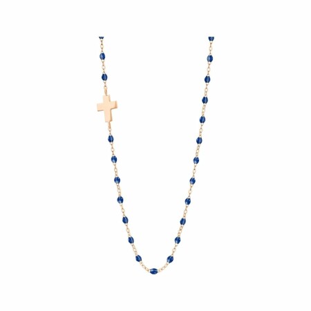 Collier Gigi Clozeau Croix de cÃ´té en or rose et résine bleu prusse, taille 42cm