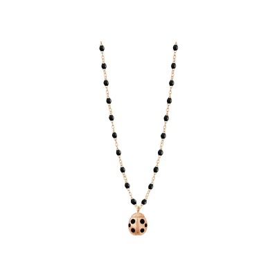 Collier Gigi Clozeau Ladybug en or rose et résine noire, taille 42cm