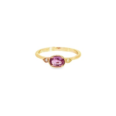 Bague en or rose et saphir rose