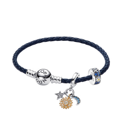 Bracelet Pandora Moments Composé Charm et Clip Céleste en argent et cuir