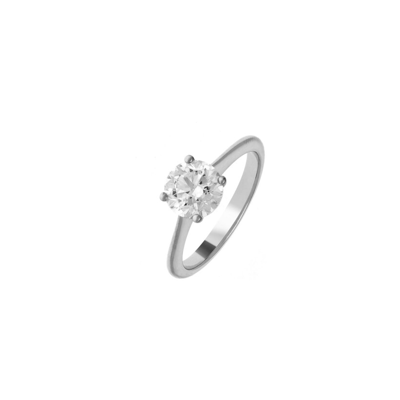 Solitaire en or blanc et diamant