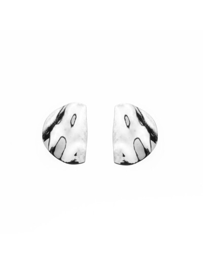 Boucles d'oreilles Maison Ballet by Scarlett demi-rond froissé en or blanc 9 carats