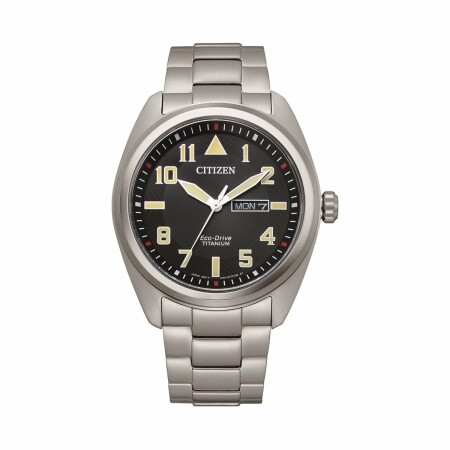 Montre Citizen Field Eco Drive Super Titanium BM8560-88E