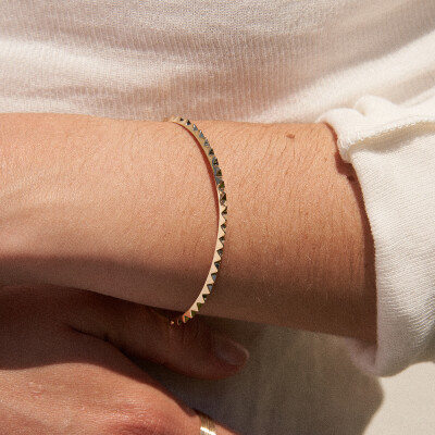 Bracelet jonc rigide Charlet Pyramide en or jaune