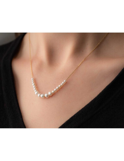 Collier Maison Ballet by Scarlett en or jaune 9 carats et perle de culture d'eau douce