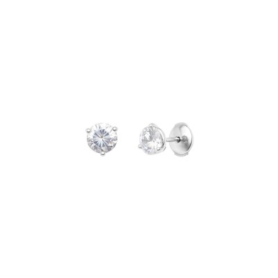 Boucles d'oreilles puces en or blanc et diamants